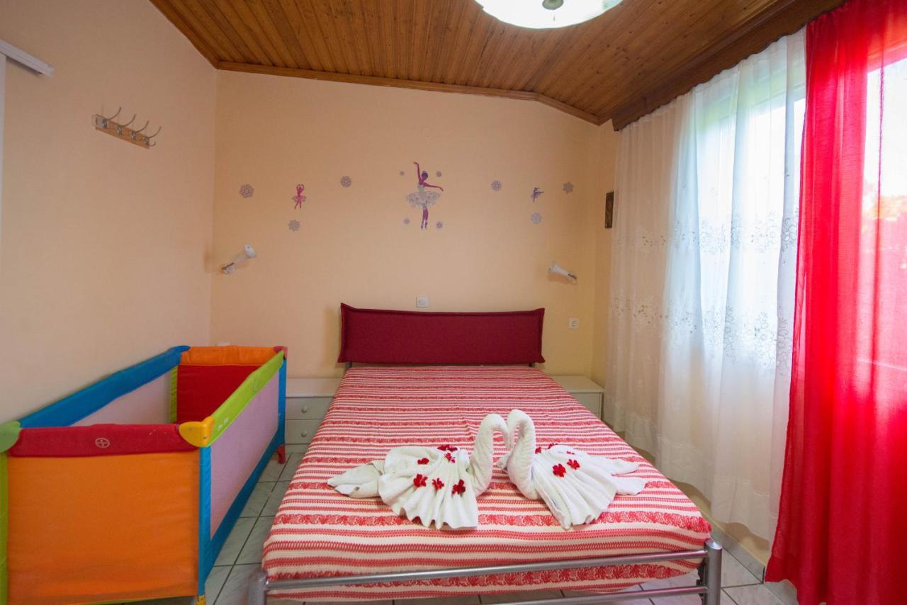 Villa Eleni Holidays Resort With Swimming Pool, Sidárion Esterno foto